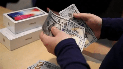 Wait for It: Why You Shouldn't Buy a New Phone